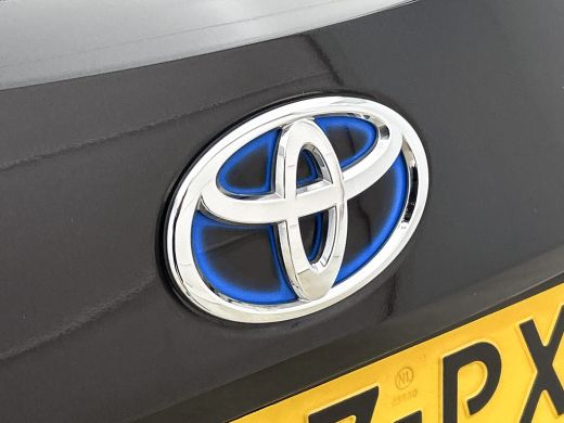 Toyota Corolla Touring Sports 1.8 Hybrid Business / Pdc+Camera / Radio multimedia / Airco-ecc. / Apk 09-2027 ActivLease financial lease