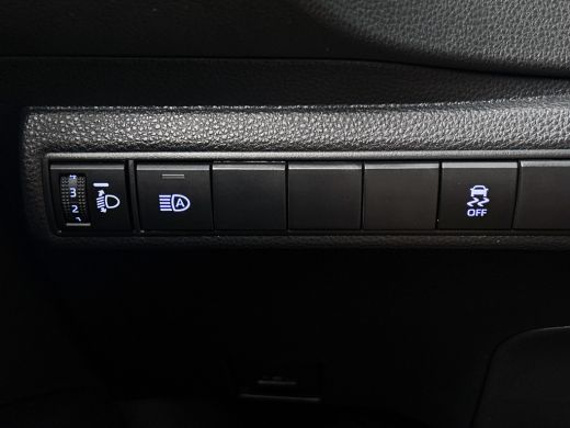 Toyota Corolla Touring Sports 1.8 Hybrid Business / Pdc+Camera / Radio multimedia / Airco-ecc. / Apk 09-2027 ActivLease financial lease