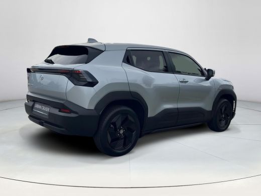 Toyota Urban Cruiser Dynamic 61 kWh | &euro; 3.000 extra inruilwaarde | ActivLease financial lease