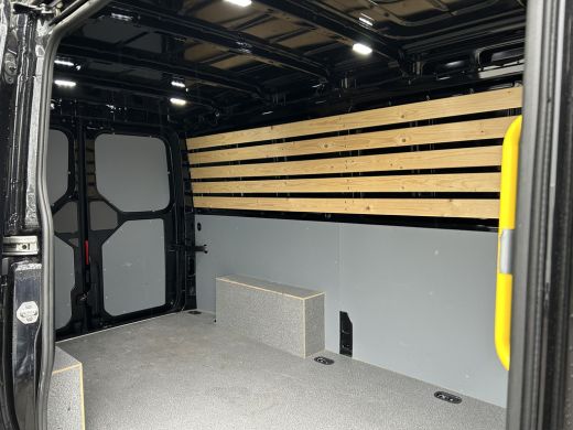 Volkswagen Crafter 30 2.0 TDI L3H2 Highline 140PK RK Edition | Achteruitrijcamera | Betimmering | Ergo bestuurdersst... ActivLease financial lease