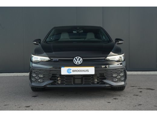 Volkswagen Golf 272pk 1.5 eHybrid GTE | Lederen Bekleding | Camera | Trekhaak | Adaptive Cruise | Elektrisch Pano... ActivLease financial lease
