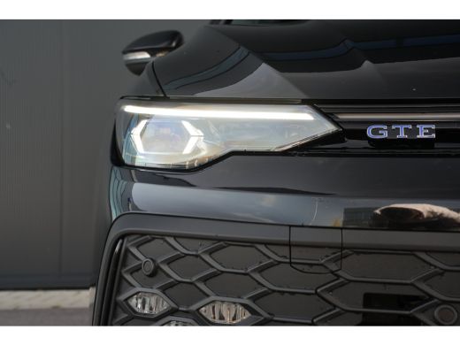 Volkswagen Golf 272pk 1.5 eHybrid GTE | Lederen Bekleding | Camera | Trekhaak | Adaptive Cruise | Elektrisch Pano... ActivLease financial lease