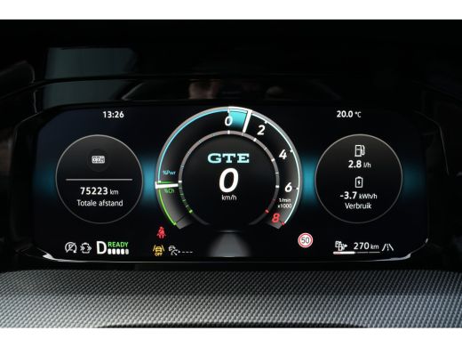 Volkswagen Golf 272pk 1.5 eHybrid GTE | Lederen Bekleding | Camera | Trekhaak | Adaptive Cruise | Elektrisch Pano... ActivLease financial lease