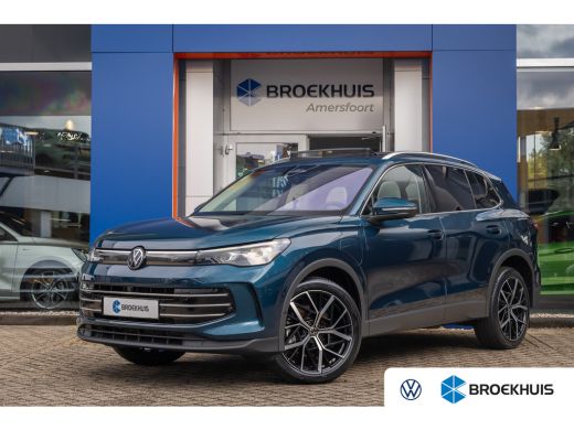 Volkswagen Tiguan 1.5 eHybrid Elegance | Elek. Trekhaak | Cruise control adaptief | Panorama dak Elek. | 20'' | 360... ActivLease financial lease
