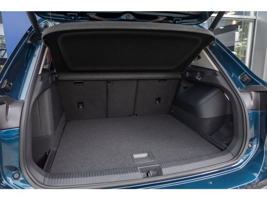 Volkswagen Tiguan 1.5 eHybrid Elegance | Elek. Trekhaak | Cruise control adaptief | Panorama dak Elek. | 20'' | 360... ActivLease financial lease