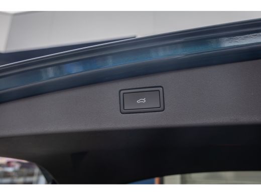 Volkswagen Tiguan 1.5 eHybrid Elegance | Elek. Trekhaak | Cruise control adaptief | Panorama dak Elek. | 20'' | 360... ActivLease financial lease