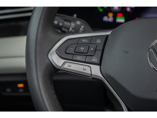 Volkswagen Tiguan 1.5 eHybrid Elegance | Elek. Trekhaak | Cruise control adaptief | Panorama dak Elek. | 20'' | 360... ActivLease financial lease