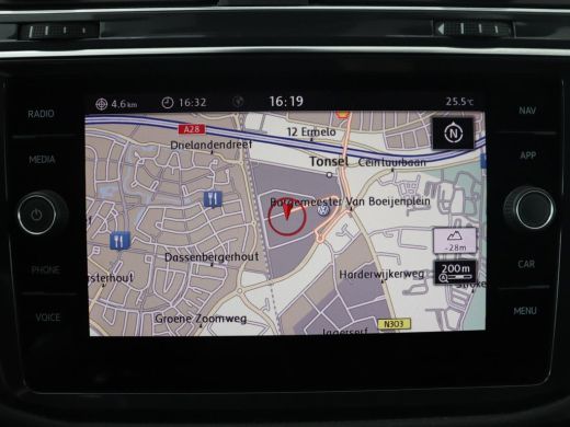 Volkswagen Tiguan Allspace | Leder | Trekhaak | Virtual dashboard | Adaptive cruise | Camera | Park assist | Carplay | Clima... ActivLease financial lease
