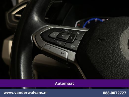 Volkswagen Transporter 2.0 TDI 200pk Automaat L2H1 Bulli inrichting Euro6 Airco | Camera | 2500kg Trekhaak | Imperiaal |... ActivLease financial lease