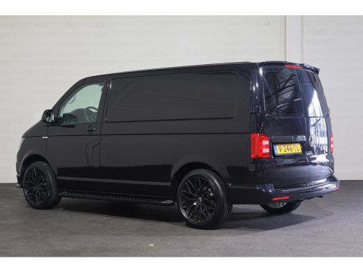 Volkswagen Transporter 2.0 TDI L1 H1 Black Edition ActivLease financial lease