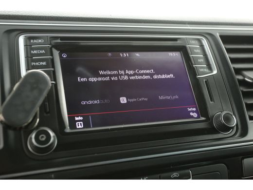 Volkswagen Transporter 2.0 TDI L2H1 150PK | Dubbele Cabine | Automaat | Airco | Cruise | Trekhaak | Navi | Parkeersens. ActivLease financial lease