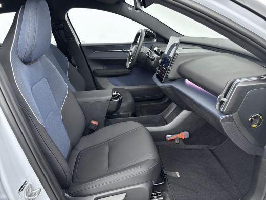 Volvo  EX30 Single Motor Extended Range Plus 69 kWh | Stoel + Stuurverwarming | Afwijkende dakkleur | PDC V+A... ActivLease financial lease
