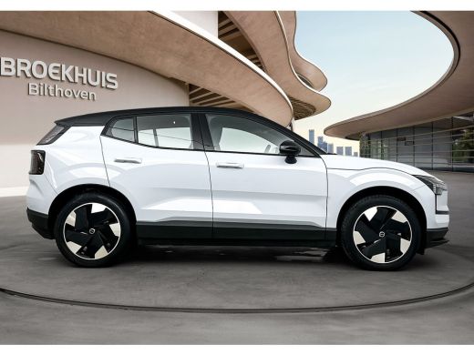 Volvo  EX30 Single Motor Extended Range Plus 69 kWh | Stoel + Stuurverwarming | Afwijkende dakkleur | PDC V+A... ActivLease financial lease