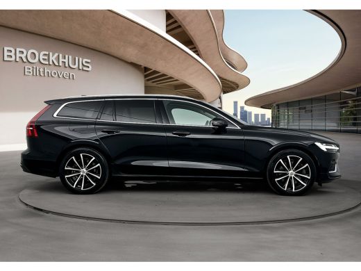 Volvo  V60 T6 Plug-in hybrid AWD Core Bright | Trekhaak | Adaptive Verlichting | Android Auto / Apple Carpla... ActivLease financial lease