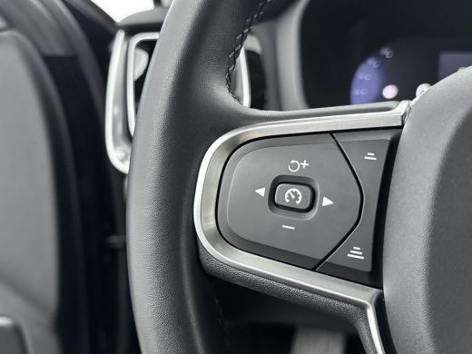 Volvo  V60 T6 Plug-in hybrid AWD Core Bright | Trekhaak | Adaptive Verlichting | Android Auto / Apple Carpla... ActivLease financial lease