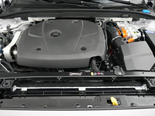 Volvo  V60 T8 Recharge AWD Plus Dark | 455pk | Head-Up | 360&deg; | Panoramadak | Harman/Kardon | Sportstoel | N... ActivLease financial lease