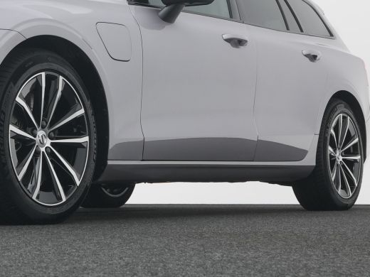 Volvo  V60 T8 Recharge AWD Plus Dark | 455pk | Head-Up | 360&deg; | Panoramadak | Harman/Kardon | Sportstoel | N... ActivLease financial lease