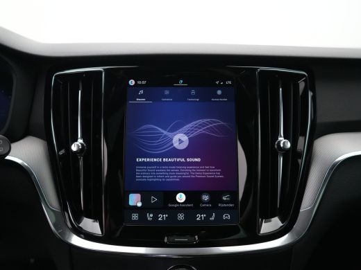 Volvo  V60 T8 Recharge AWD Plus Dark | 455pk | Head-Up | 360&deg; | Panoramadak | Harman/Kardon | Sportstoel | N... ActivLease financial lease