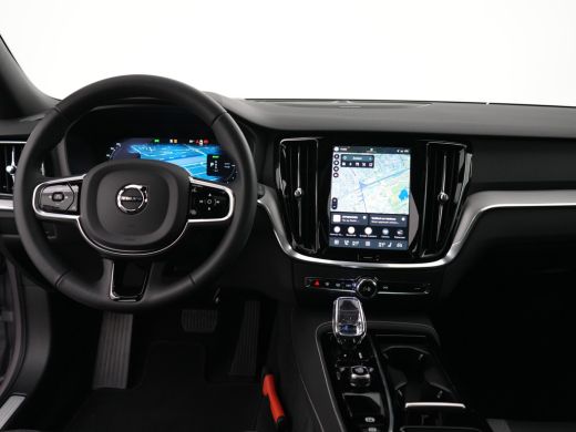 Volvo  V60 T8 Recharge AWD Plus Dark | 455pk | Head-Up | 360&deg; | Panoramadak | Harman/Kardon | Sportstoel | N... ActivLease financial lease