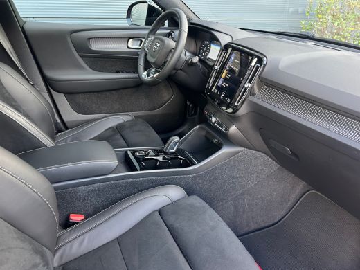 Volvo  XC40 1.5 T4 Recharge R-Design | Pano | SoH 99% | 360 camera | Harman/Kardon | Memory | Stoel & stuurve... ActivLease financial lease