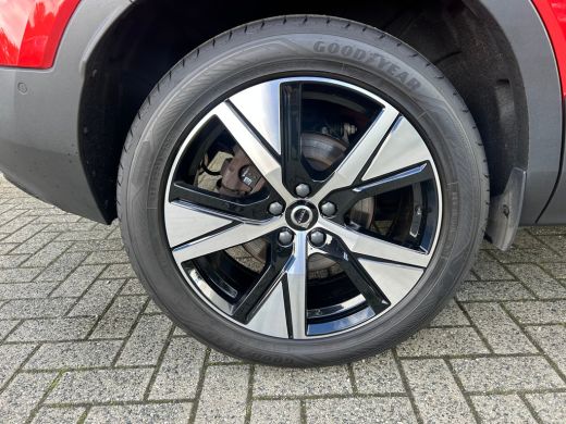 Volvo  XC40 1.5 T4 Recharge R-Design | Pano | SoH 99% | 360 camera | Harman/Kardon | Memory | Stoel & stuurve... ActivLease financial lease