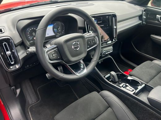 Volvo  XC40 1.5 T4 Recharge R-Design | Pano | SoH 99% | 360 camera | Harman/Kardon | Memory | Stoel & stuurve... ActivLease financial lease