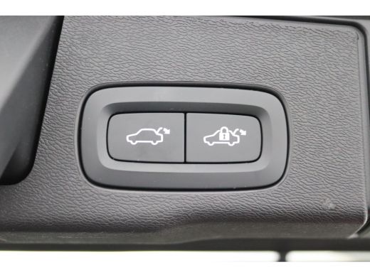 Volvo  XC60 T6 Plug-in hybrid AWD R-design | SoH 98% | Long Range | Panoramadak | Harman/Kardon |  Stoelverwa... ActivLease financial lease