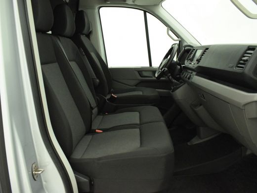 Volkswagen Crafter 35 2.0 TDI L3H3 Highline 140PK Airco Navi ActivLease financial lease