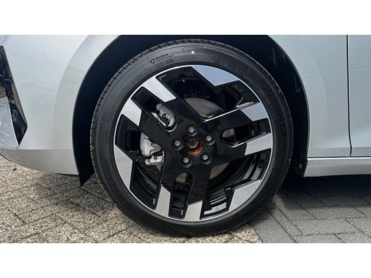 Opel Astra Ultimate - Electric | Achteruitrijcamera 180&deg; | Adaptive Cruise control | Apple CarPlay en Androi... ActivLease financial lease