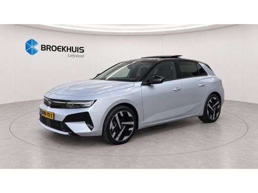 Opel Astra Ultimate - Electric | Achteruitrijcamera 180&deg; | Adaptive Cruise control | Apple CarPlay en Androi... ActivLease financial lease