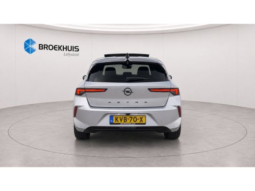 Opel Astra Ultimate - Electric | Achteruitrijcamera 180&deg; | Adaptive Cruise control | Apple CarPlay en Androi... ActivLease financial lease
