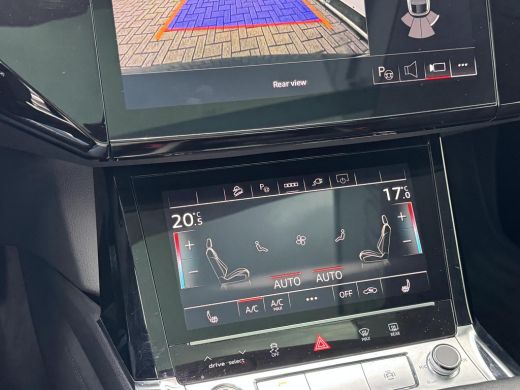 Audi e-tron 55 quattro Business edition Plus 95 kWh NL-AUTO | PANODAK | CAMERA ActivLease financial lease