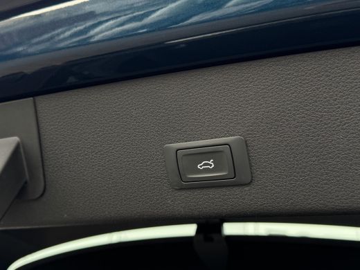 Audi e-tron 55 quattro Business edition Plus 95 kWh NL-AUTO | PANODAK | CAMERA ActivLease financial lease