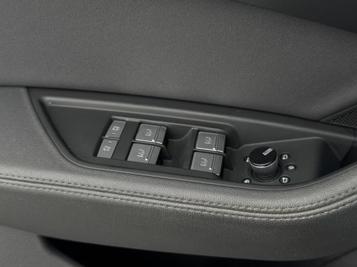 Audi e-tron 55 quattro Business edition Plus 95 kWh NL-AUTO | PANODAK | CAMERA ActivLease financial lease