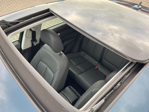 Audi e-tron 55 quattro Business edition Plus 95 kWh NL-AUTO | PANODAK | CAMERA ActivLease financial lease