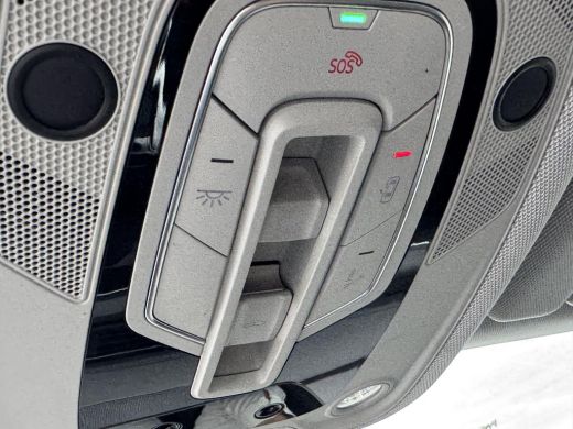 Audi e-tron 55 quattro Business edition Plus 95 kWh NL-AUTO | PANODAK | CAMERA ActivLease financial lease