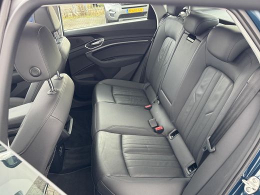 Audi e-tron 55 quattro Business edition Plus 95 kWh NL-AUTO | PANODAK | CAMERA ActivLease financial lease