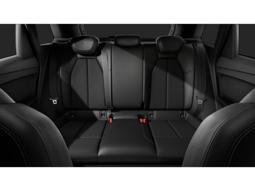 Audi Q4 e-tron Advanced edition | Achterklep, automatisch bedienbaar | Achteruitrijcamera | Adaptive cruise control ActivLease financial lease