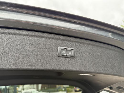 Audi Q5 55 TFSI e S edition PHEV| VAN: 48.900,- VOOR: 44.877,- UW HERFSTVOORDEEL: 4.023,- S-LINE BINNEN +... ActivLease financial lease