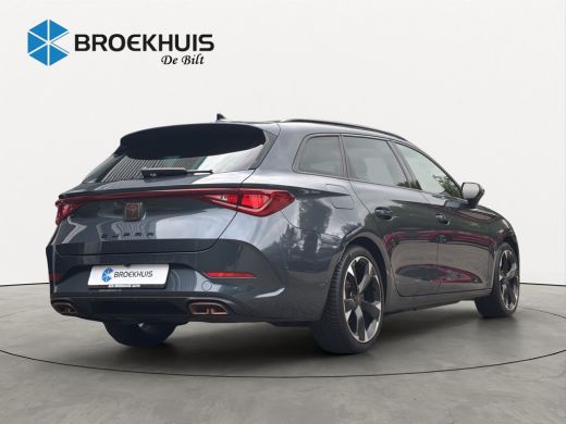 CUPRA Leon Sportstourer e-Hybrid | ADAPTIVE CRUISE | 19'' LMV | STOELVERWARMING | CAMERA | CAPLAY | FULL LED | PARK SENSOREN ActivLease financial lease