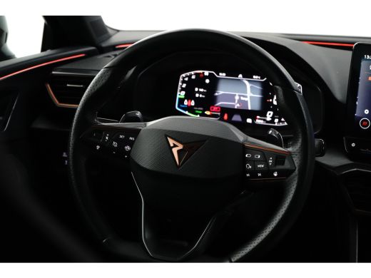 CUPRA Leon Sportstourer e-Hybrid | ADAPTIVE CRUISE | 19'' LMV | STOELVERWARMING | CAMERA | CAPLAY | FULL LED | PARK SENSOREN ActivLease financial lease