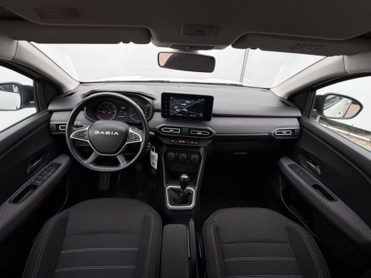 Dacia Jogger 7-Pers 1.0 TCe 100 ECO-G Carplay Airco Cruise 7p. 7-Persoons ActivLease financial lease