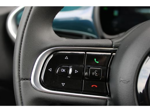 Fiat 500 Icon 42 kWh | Fase 3 laden | Navigatie | All season | NL auto | 15.000km | Lichtmetaal | BTW | ActivLease financial lease