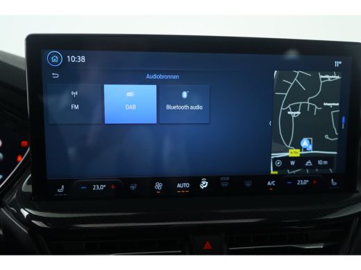 Ford Focus 1.0 EcoBoost Hybrid ST Line X | PANO DAK | GROOT SCHERM | 19'' LMV | CARPLAY | STOELVERWARMING | ... ActivLease financial lease