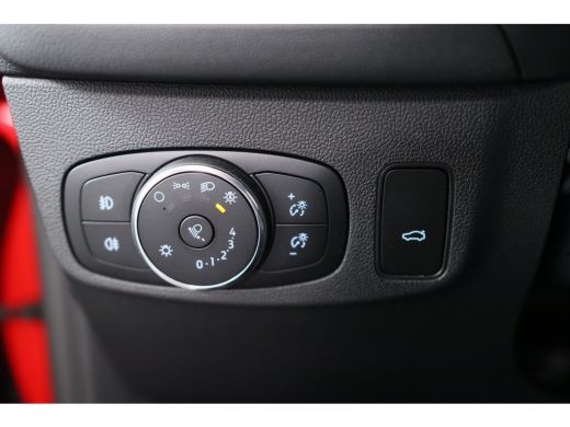 Ford Focus 1.0 EcoBoost Hybrid ST Line X | PANO DAK | GROOT SCHERM | 19'' LMV | CARPLAY | STOELVERWARMING | ... ActivLease financial lease