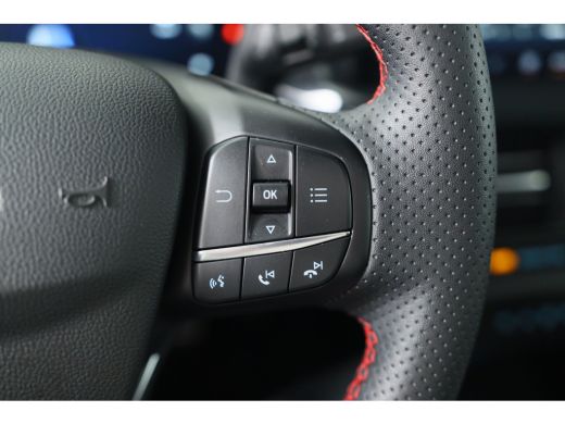 Ford Focus 1.0 EcoBoost Hybrid ST Line X | PANO DAK | GROOT SCHERM | 19'' LMV | CARPLAY | STOELVERWARMING | ... ActivLease financial lease