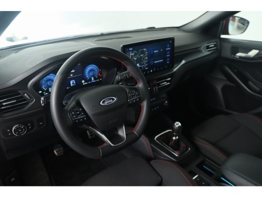 Ford Focus 1.0 EcoBoost Hybrid ST Line X | PANO DAK | GROOT SCHERM | 19'' LMV | CARPLAY | STOELVERWARMING | ... ActivLease financial lease