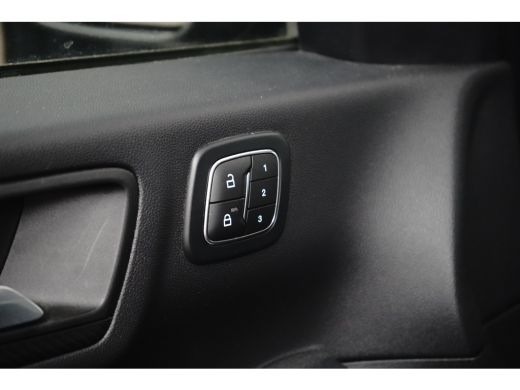 Ford Kuga Plug-In Hybrid ST-Line X 243pk | Elekt. Wegklapbare Trekhaak | Adaptive Cruise | Dodehoek Detecti... ActivLease financial lease