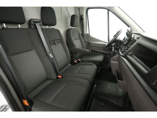 Ford Transit 2.0 TDCI L2H2 | Airco | Cruise | Camera | Carplay | 3 Zits | LED ActivLease financial lease