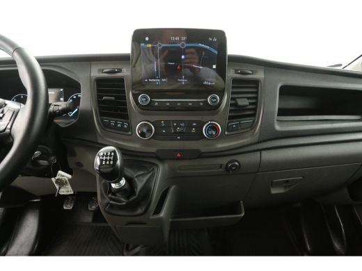 Ford Transit 2.0 TDCI L2H2 | Airco | Cruise | Camera | Carplay | 3 Zits | LED ActivLease financial lease